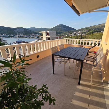 Apartment Punta Seget Vranjica Luaran gambar