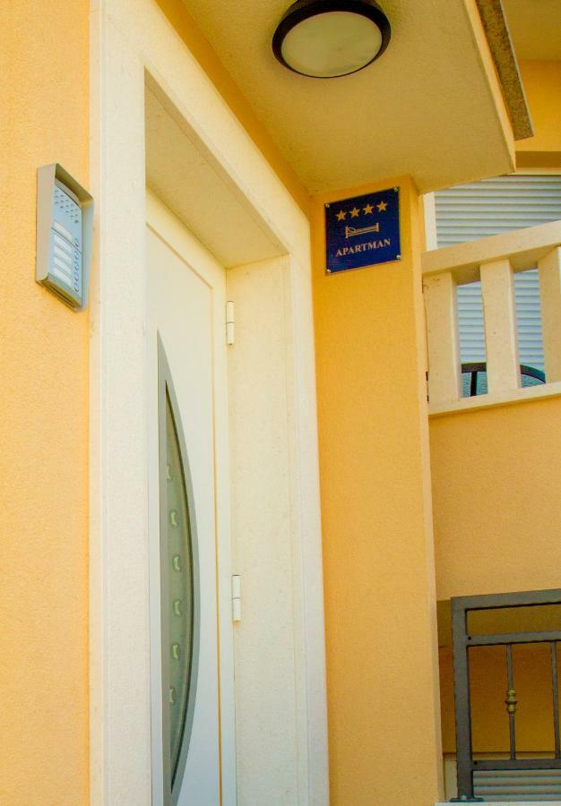 Apartment Punta Seget Vranjica Luaran gambar