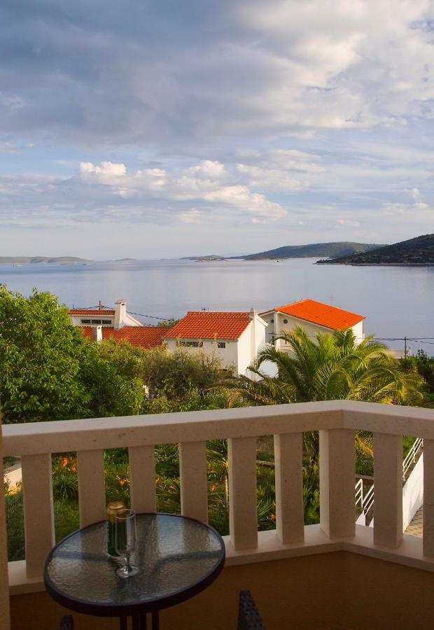 Apartment Punta Seget Vranjica Luaran gambar